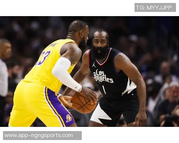 NBA官方发布詹姆斯哈登历史前十得分手集锦精彩回顾