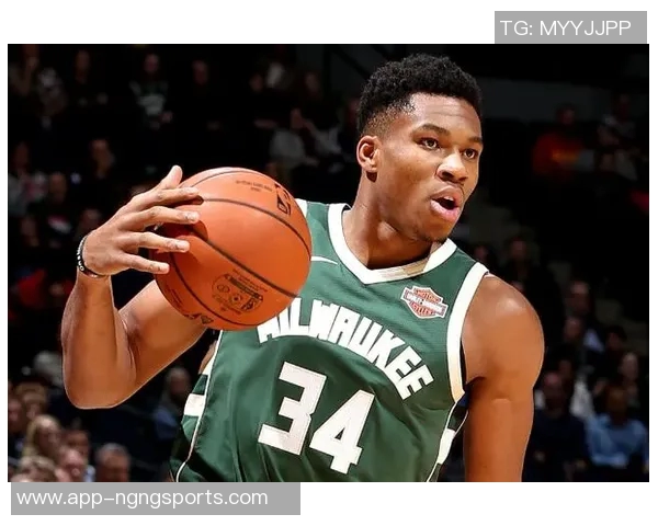 字母哥夏季或将加盟尼克斯目前无法公开表态引关注 字母哥夏季或将加盟尼克斯目前无法公开表态引关注