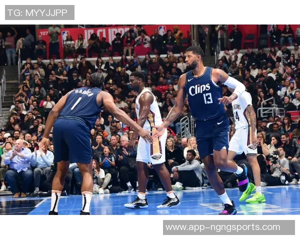 维拉纽瓦建议快船重建送走哈登与小卡让年轻球员获得更多机会